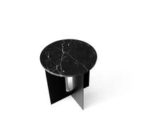 Audo Copenhagen Mesa auxiliar Androgyne Marble black. ø42 cm. base de acero en color negro