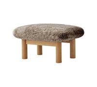 Audo Copenhagen Reposapiés Brasilia Natural oak-Sahara sheepskin curly