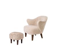 Audo Copenhagen Set de sillón y reposapiés Ingeborg Piel de oveja moonlight. incluido reposapiés . patas roble ahumado