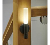 Auraglow Lámpara de pared con sensor LED inteligente, portátil, luz nocturna recargable, uso en interiores, base magnética (paquete de 2, metal negro)