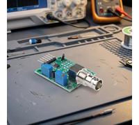 Auratrove Módulo sensor de pH con sonda de electrodo BNC para Arduino, regulador de detección de pH 0-14 para monitoreo de calidad del agua, salida analógica de 5 V, diseño compacto para proyectos de