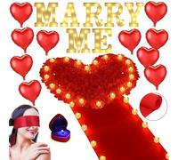 Aurelema Kit de decoración de propuesta Marry Me letras iluminadas, 6000 pétalos de rosa, 72 velas románticas en forma de corazón, 10 globos, alfombra, cinta roja, 1 caja de anillo, máscara de ojos