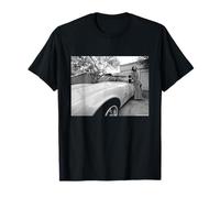 Autor Joan Didion Con Su Coche 1970 Por Julian Wasser Camiseta