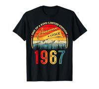 Awesome Since 1967 Vintage Style Born in 1967 Birthday Mens Camiseta