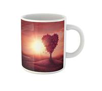 Awowee Taza de café rosa de fantasía con paisaje rojo, corazón, árbol del amor, mágico surrealista, taza de té de cerámica de 325 ml, recuerdo para familiares, amigos, compañeros de trabajo