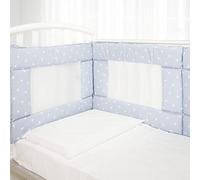 Babysanity - Paragolpes de cuna de alta transpirabilidad con sistema Baby Air Mesh El protector de cuna suave y consistente garantiza al niño un ambiente seguro para la cuna (estrellas azules)
