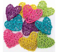 Baker Ross Corazones de Ratán en Colores Arcoiris - Paquete de 10, Arte y Manualidades Naturales para Niños (FC345)