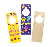 Baker Ross Placas de Madera para Colgar en la Puerta Que los niños Pueden Pintar, Decorar y Personalizar (Pack de 6).