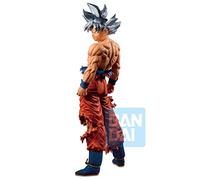 BANDAI Dragon Ball - Estatua de Goku Ultra Instinto de 30 cm