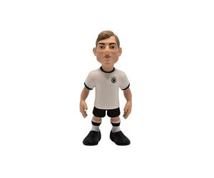 BANDAI - Minix Figura de colección 12cm - Toni Kroos - Selección Alemania - Coleccionables para Exhibición - Idea de Regalo - Juguetes para Niños Y Adultos - Fans De Fútbol (MN11605)