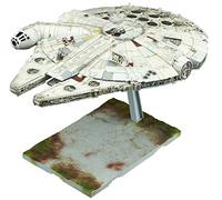 Bandai Star Wars / The Last Jedi MILLENNIUM FALCON 1/144 Plastic Kit
