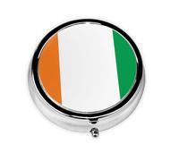 Bandera de Costa de Marfil. Este pequeño pastillero redondo es un organizador portátil de medicamentos de viaje con tres compartimentos para almacenar medicamentos diarios.