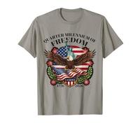 Bandera de la Estatua del águila de la Libertad de un Cuarto de Milenio de Camiseta