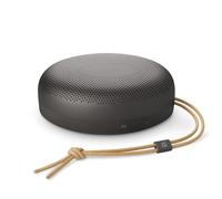 Bang & Olufsen Beosound A1 (3ª Gen) - Altavoz Bluetooth portátil Resistente al Agua IP67, Altavoz inalámbrico Compacto 360°, 24h batería y 3 micrófonos para Llamadas, Eco-Responsable - Warm Granite