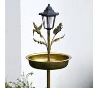 Baño solar para pájaros y comedero con función de luz LED automática, decoración de jardín de metal resistente con diseño de mariposa y colibrí, comedero para pájaros 2 en 1 y zona de baño para