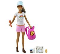 Barbie Bienestar Senderista Muñeca articulada con Mascota y Accesorios de excursión, Juguete +3 años (Mattel HNC39)