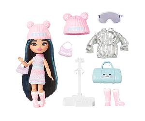 Barbie Extra Fly Mini, Muñeca pequeña con temática de Viajes y Ropa de Invierno y Accesorios, Juguete +3 años (Mattel HPB20)