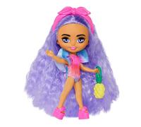 Barbie Extra Fly Mini, Muñeca pequeña con temática de Viajes y Ropa de Playa, bañador Tie-Dye y Accesorios Tropicales, Juguete +3 años (Mattel HPN06)