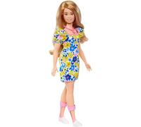 Barbie Fashionistas HJT05 muñeca