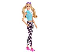 Barbie Fashionista Muñeca Rubia con Top Malibu, Leggings con Dos Estampados y Accesorios de Moda (Mattel GRB50)