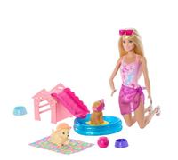 Barbie Fiesta de cachorros en la piscina Conjunto de juego con muñeca, casita para perros y tobogán, piscina en forma de corazón, dos figuras de perros, seis accesorios y cambio de color, JBF35