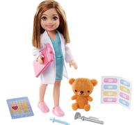 Barbie GTN88 Chelsea Can Be Career Doll with Career-themed Out (Importación USA)
