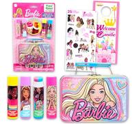 Barbie Juego de bálsamo labial - Paquete de 4 tubos Chapstick con aroma vertebral, caja de transporte, pegatinas y más, juego de bálsamo labial Barbie para niños