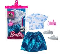 Barbie Jurassic World GRD48 Pack Look de Moda, Falda Brillante Turquesa con Camisa, Zapatos y Cámara, Zapatos y Collar Multicolor