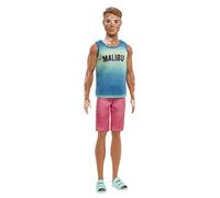 Barbie Ken Fashionista Camiseta de Tirantes Blanca con vitíligo Muñeco Moreno con Pantalones Cortos, Juguete a la Moda +3 años (Mattel HBV26)