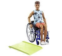 Barbie Ken Fashionista Muñeco con Silla de Ruedas, rampa y Accesorios de Moda, Juguete +3 años (Mattel HJT59)