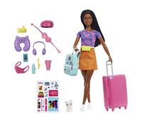 Barbie Life in the city Brooklyn de viaje Muñeca morena con maleta, mochila y accesorios, set de regalo con pegatinas, juguete +3 años (Mattel HGX55)