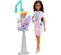 Barbie Muñeca de dentista con muñeca morena de moda con vestido azul y abrigo de laboratorio, 1 muñeca para niños, muebles y accesorios para médicos