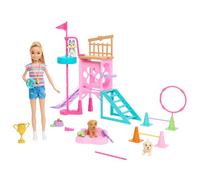 Barbie Muñeca Stacie con Parque de entrenamiento para cachorros Set de juego, perros y accesorios, de la película Stacie al Rescate, juguete +3 años (HRM10)