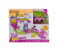 Barbie On the go, Túnel de lavado, muñeca con accesorios (Mattel FHV76)