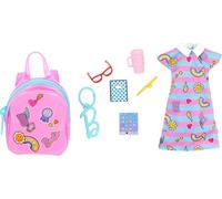Barbie Ropa, Bolsa de Lujo con Clip con Atuendo Escolar y Cinco Accesorios temáticos para muñecas