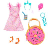 Barbie Ropa y accesorios, llavero de lujo con vestido rosa y accesorios temáticos de dulces para muñecas Barbie