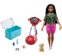 Barbie Set de juego con barbacoa aromatizada, perrito y accesorios de juguete para muñecas, regalo para niñas y niños +3 años (Mattel GRG76)
