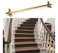 Barras de escalera para corredores de alfombra, diseño anticambios con remates redondos y soportes tubulares para una instalación segura en varios ajustes