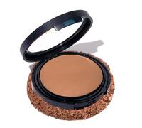 Base de maquillaje en polvo Baked Double Take de LAURA GELLER NEW YORK, color caramelo, cobertura media a completa modulable, acabado mate