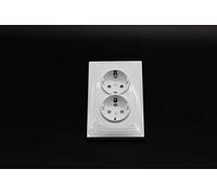 Base doble schuko empotrable 16A, ideal para instalaciones eléctricas en hogares y oficinas, proporcionando conexión segura y eficiente.