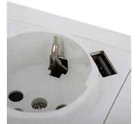 Base Schuko blanca con USB, serie Europa, para carga de dispositivos electrónicos y conexión de aparatos eléctricos.