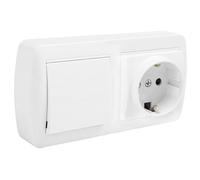 Base Schuko con conmutador ancho para montaje en muro, ideal para instalaciones eléctricas en hogares y oficinas.