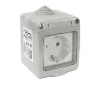 Base Schuko estanca IP55 16A 250V, ideal para exteriores y ambientes húmedos, protege conexiones eléctricas de la intemperie.
