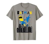 Batman Swinging Over City Camiseta