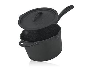 BBQ-Toro Cacerola de Hierro Fundido con Tapa, Mango, Asa y 2 Picos Vertedores | 2 Litros | Color Negro | Curada - Pre-Seasoned | Cacerola Pequeña de Hierro Fundido, Olla Redonda con Tapa