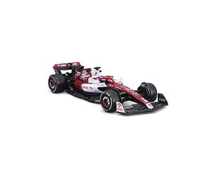 Bburago B18-38068B Foarula 1 Alfa Romeo F1 Team ORLEN C42 (2022) con Casco BOTTAS Escala 1:43, Coche de Carreras Coleccionable Fundido a presión