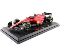 Bburago -BBURAGO-1/18 FERRARI-2022 Fórmula 1-con Casco #Leclerc-Nouveau FA 2022-Coche Miniatura para niño-reproducción a Escalera, 16811L