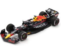 Bburago Coche a Escala Red Bull Racing F1 RB18 Verstappen #1 (Con Casco 1:43)