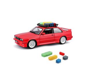 Bburago Coche de Juguete para BMW M3 E30, Incluye Caja de Techo, Modelo 1:24 Die-Cast, Fiel Coche de Juguete con Puertas móviles, a Partir de 3 años (18-23014)