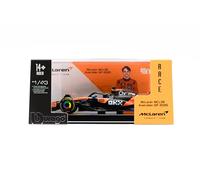 Bburago - McLaren F1 MCL39 2025#81 Piastri, Coche diecast a Escala 1:43 con Vitrina expositora, réplica Detallada del F1 McLaren, Base incluida, Licencia Oficial, Edad Recomendada 14+ años